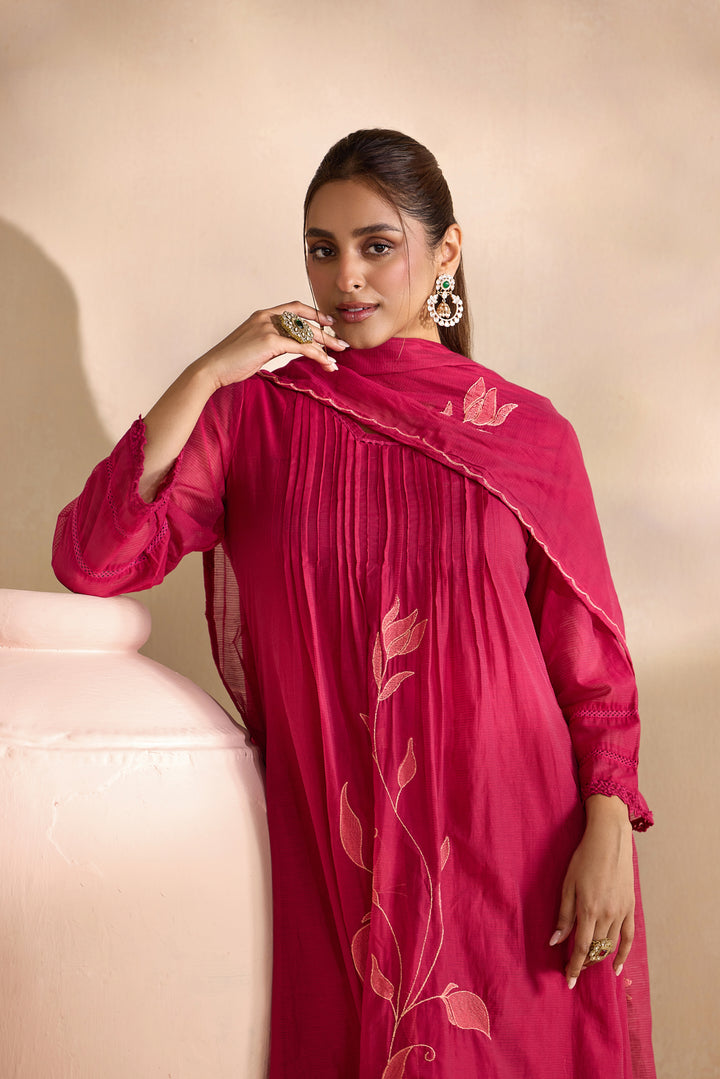 Wine Chanderi Floral Thread Embroidered Three Piece Set