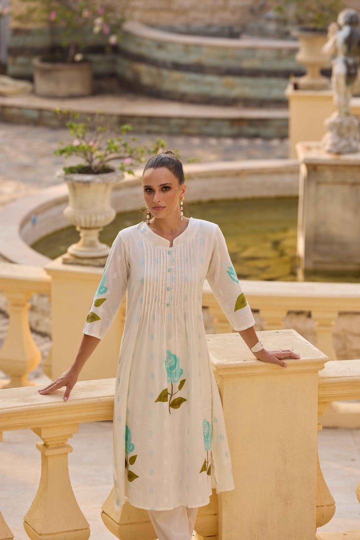 Neerus Ferozi Printed Straight Kurta and Trousers