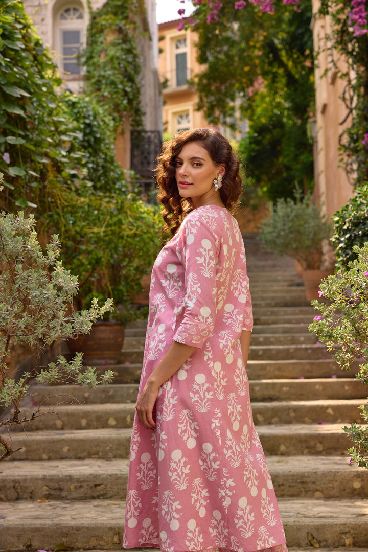 Neerus Pink Printed Straight Kurta and Trousers