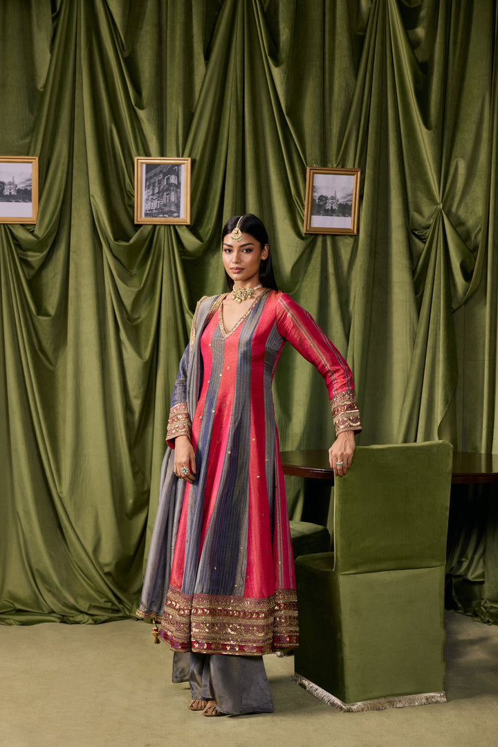 Rani Pink Tissue Solid With Zari Embroidered Three Piece Set