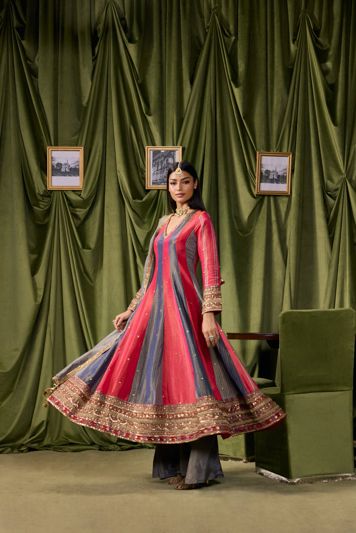 Rani Pink Tissue Solid With Zari Embroidered Three Piece Set