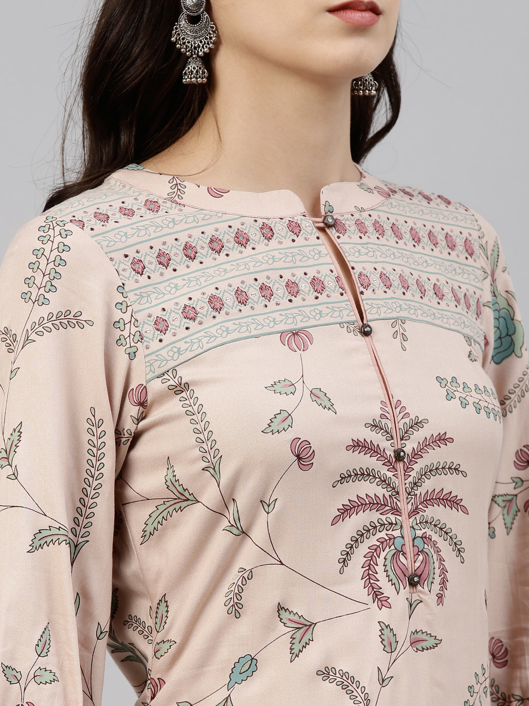 Neerus Women Peach-Coloured Floral Printed Floral Kurta