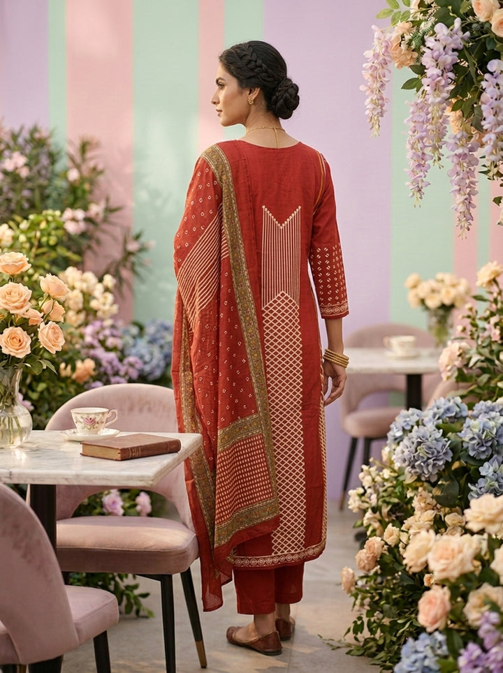Neerus Maroon cotton printed suit set - back view