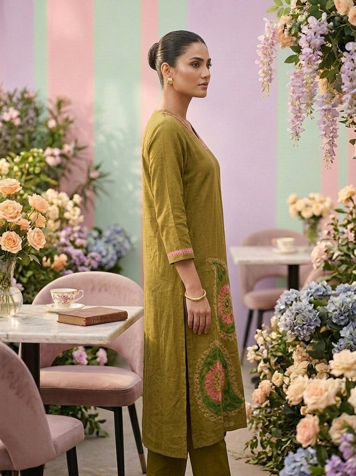 Mehadi Green Cotton Printed Two Piece Set