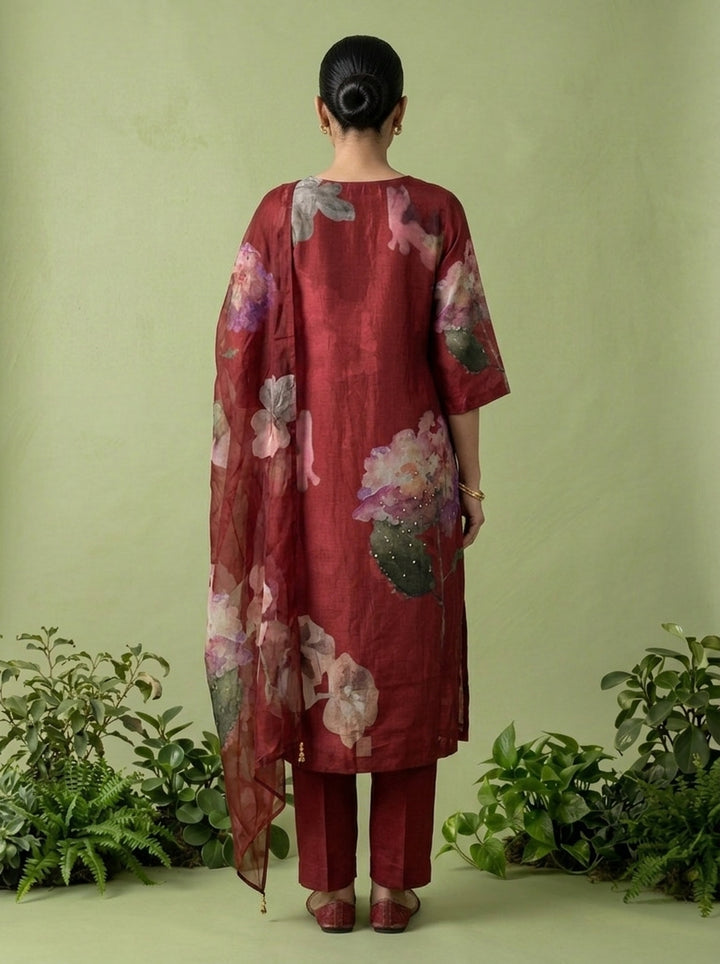 Maroon Muslin Floral Digital Printed Three Piece Set