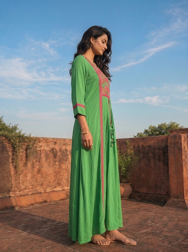 Green Crepe Contrast Floral Thread Embroidered Dress