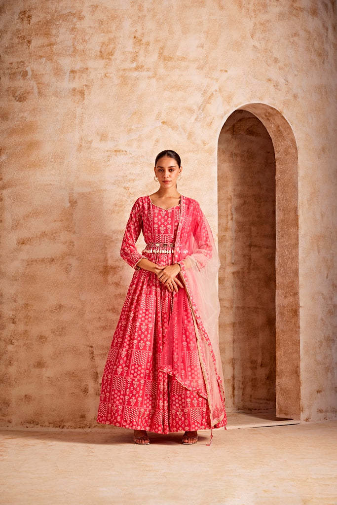 Neerus Women Pink Color Georgette Farbic Gown