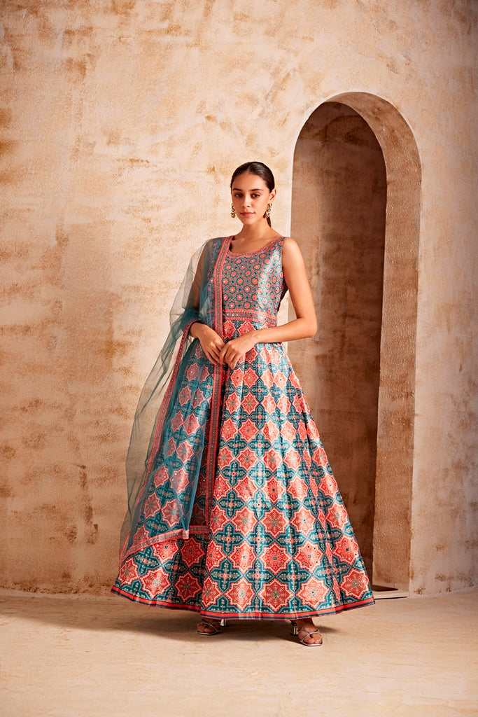 Neerus Women Sea Green Color Suit Set