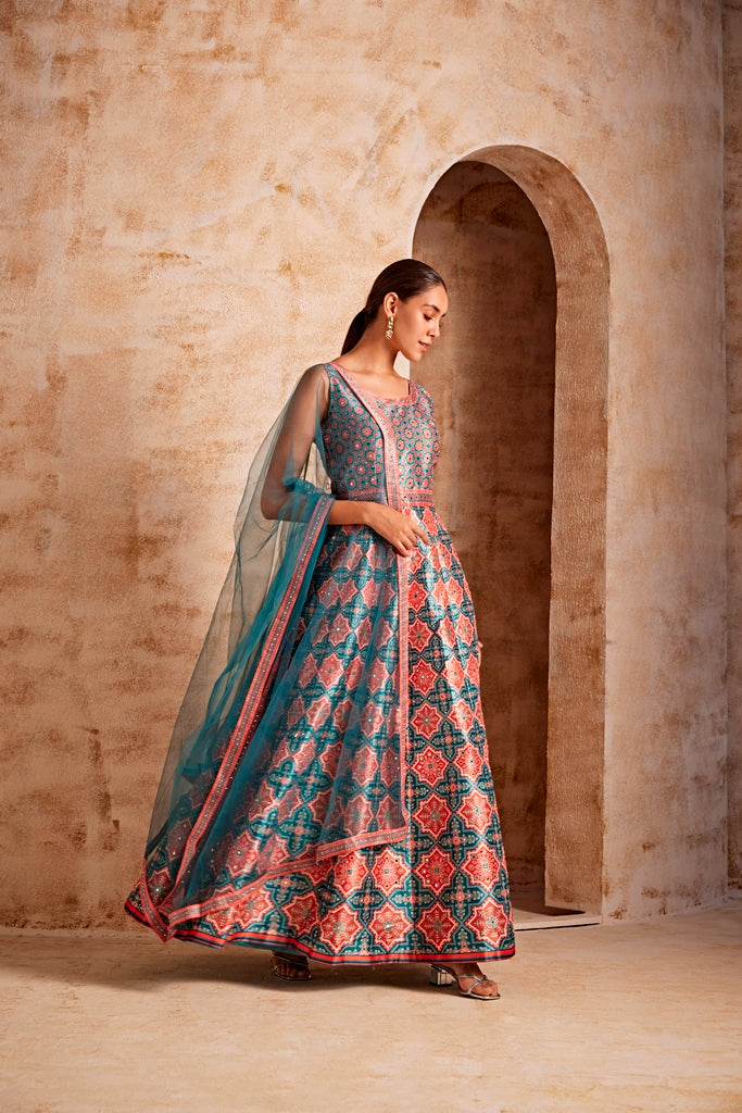 Neerus Women Sea Green Color Suit Set