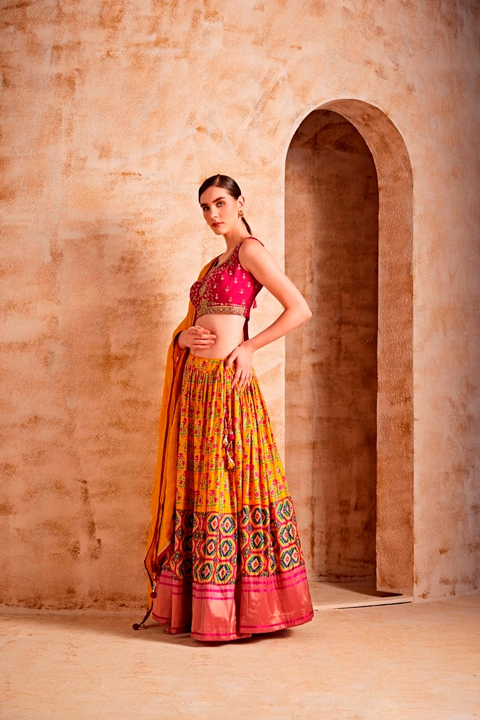 Neerus Women Magenta Color Silk Fabric Ghagra Set