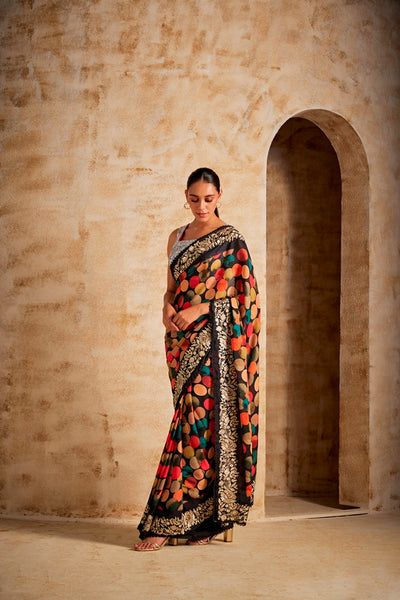 Neeru's Printed Crepe Fabric Saree