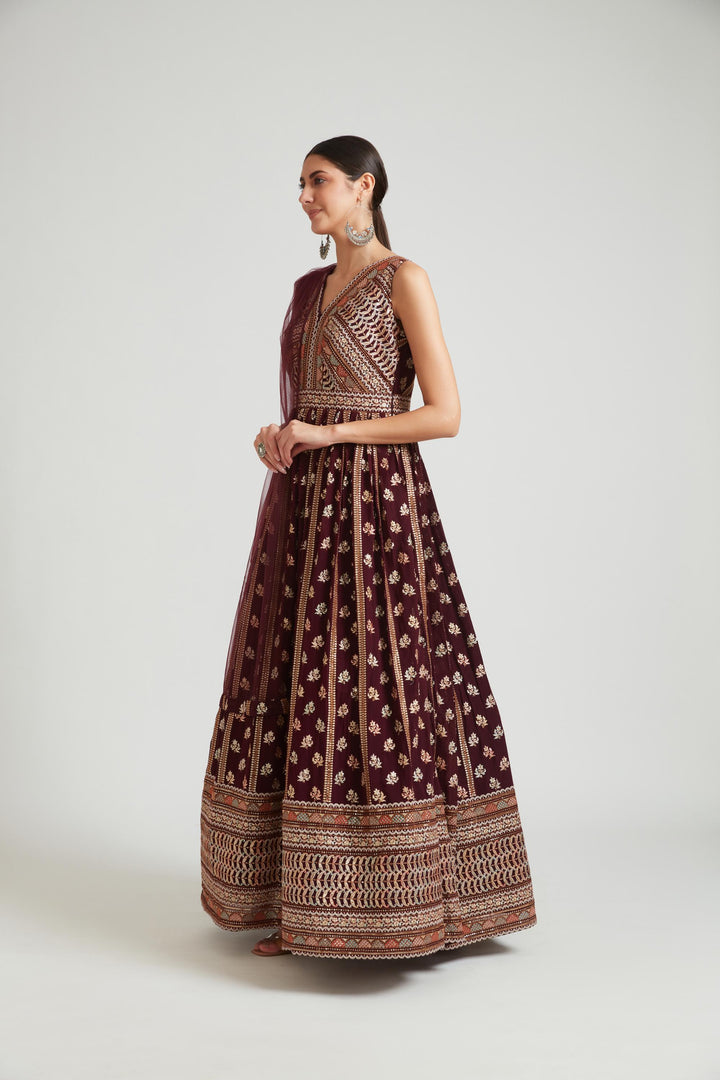 Neerus Maroon georgette maxi gown - side view