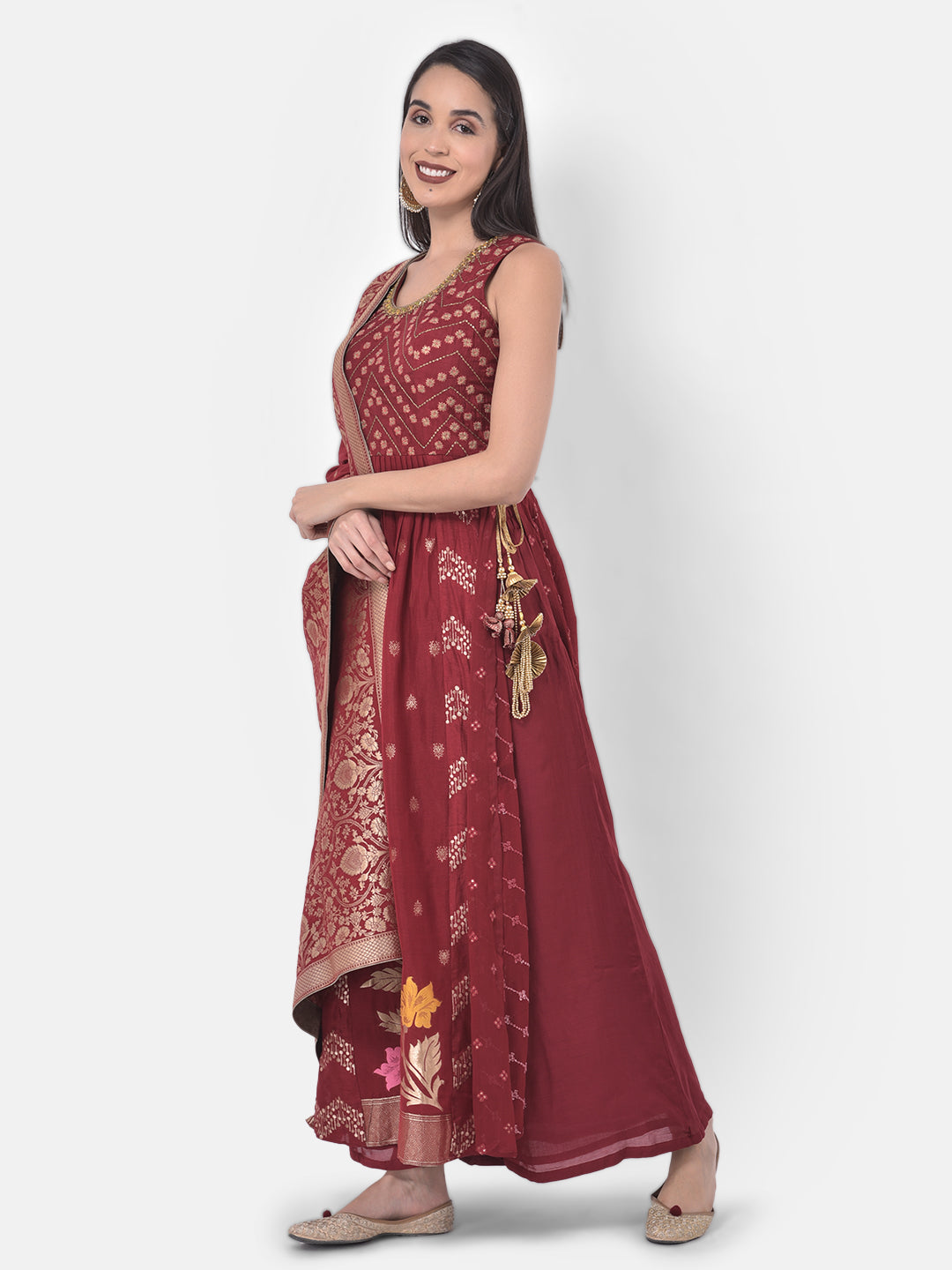 Neerus Maroon Banarasi woven kurta set - side view
