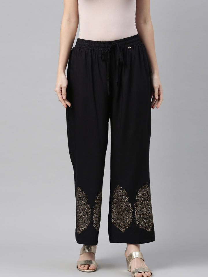 Neerus Black Color Plazzo