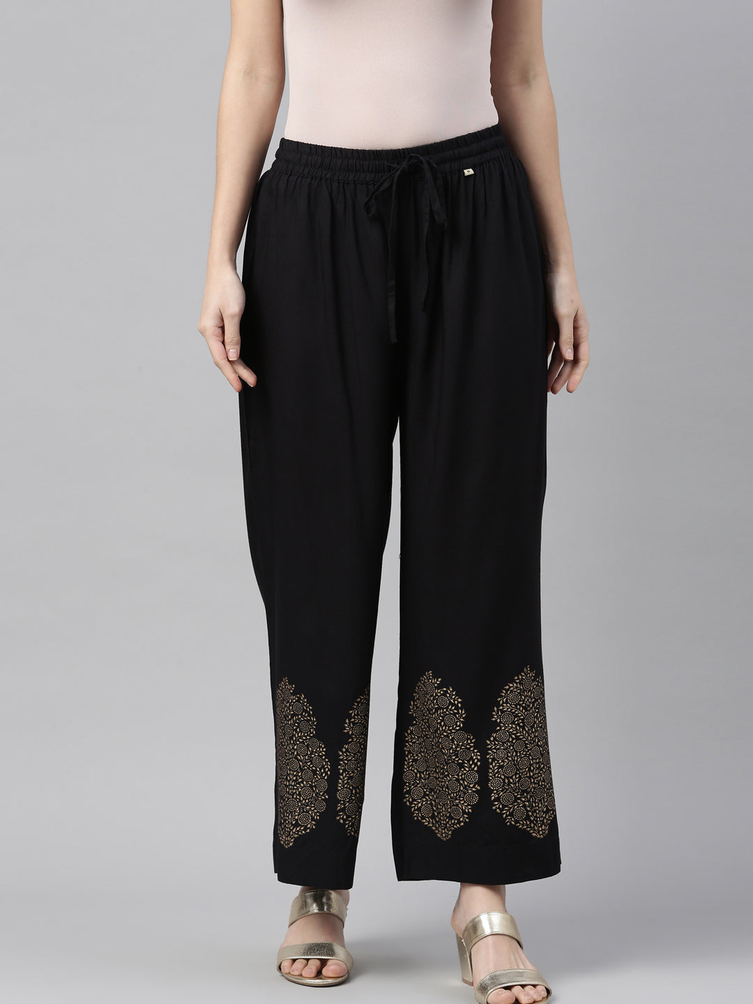 Neeru'S Black Color Plazzo
