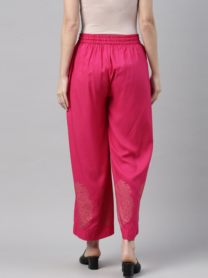Neerus Pink solid flared palazzo - detail view 2