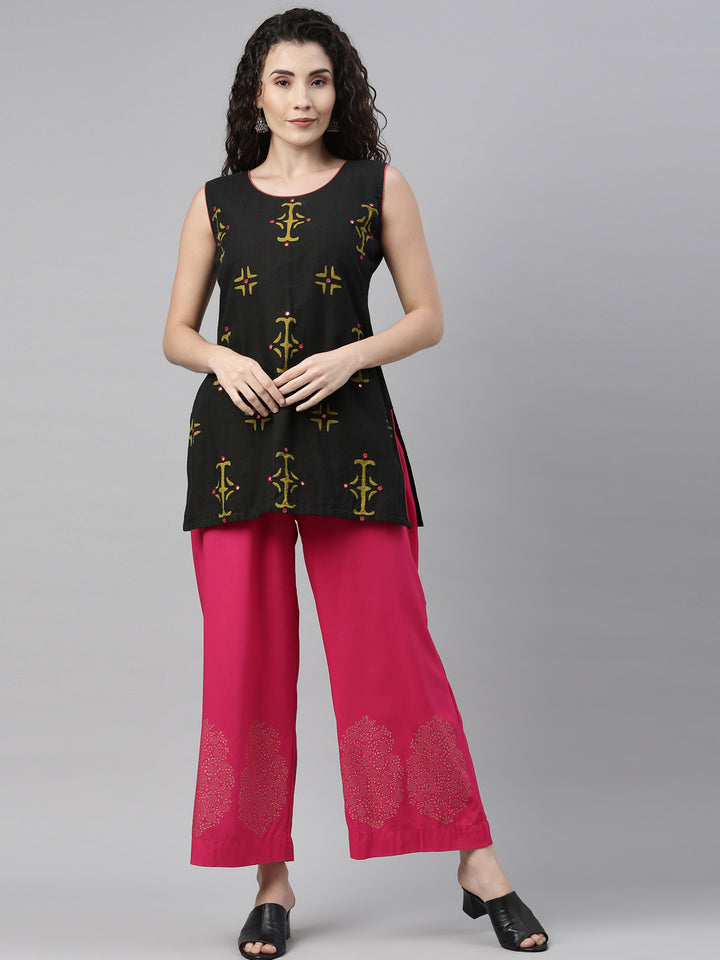 Neerus Pink solid flared palazzo - front view