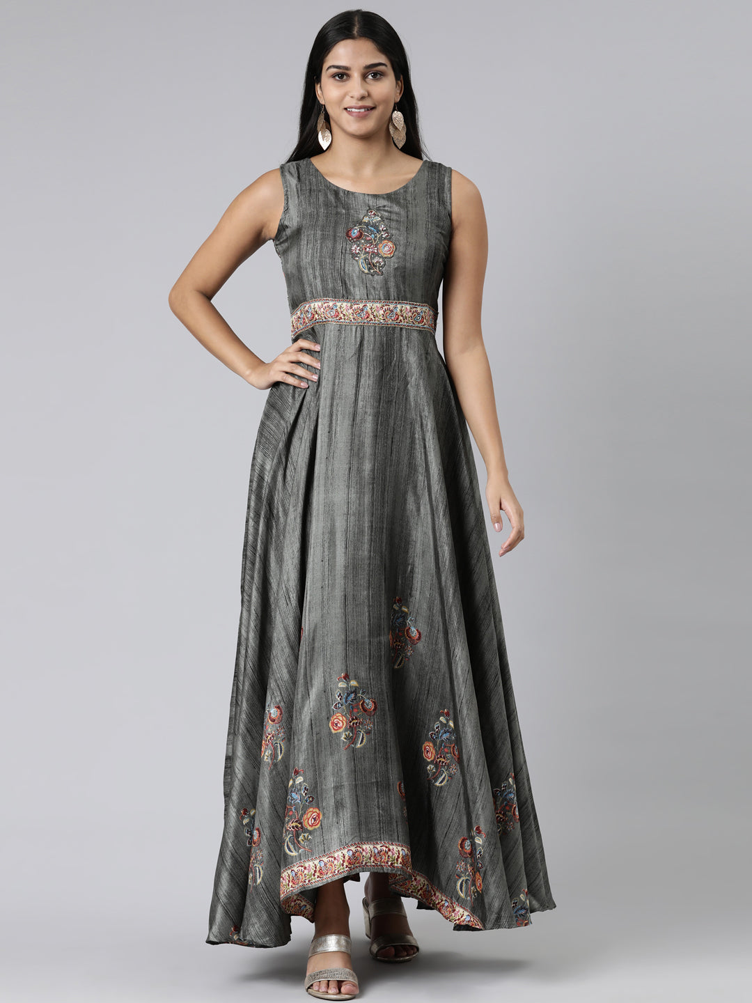 Neerus Olive Curved Casual Embroidered Maxi Dress