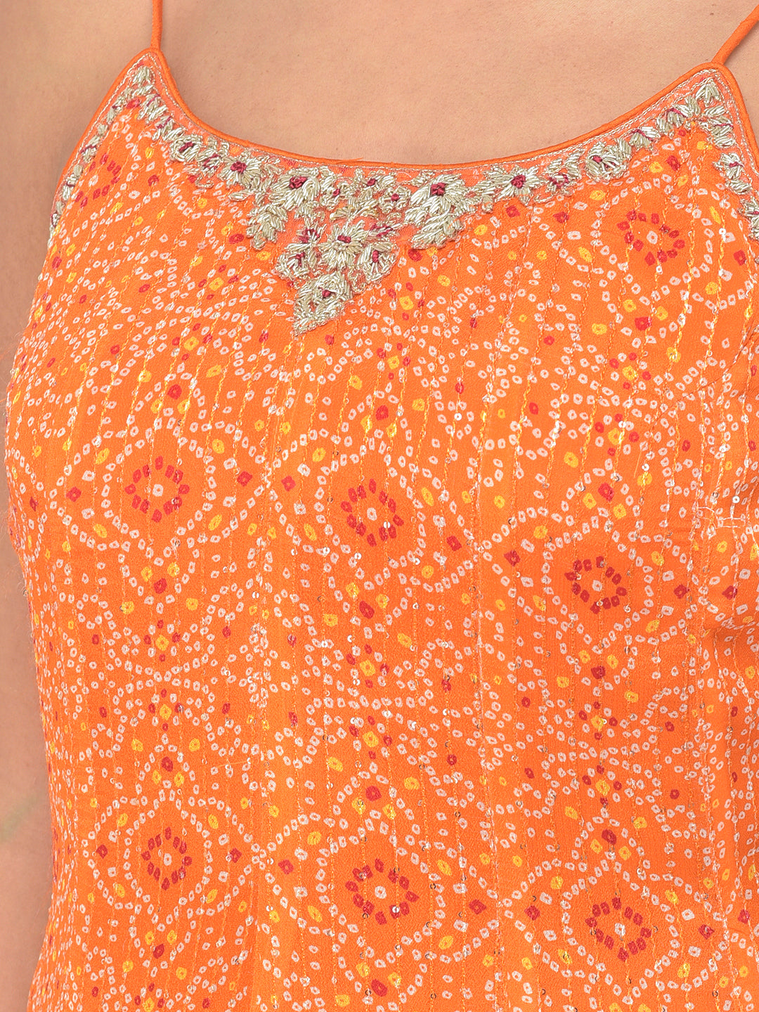Neerus Orange silk Bandhani embellished kurta set - detail view 12
