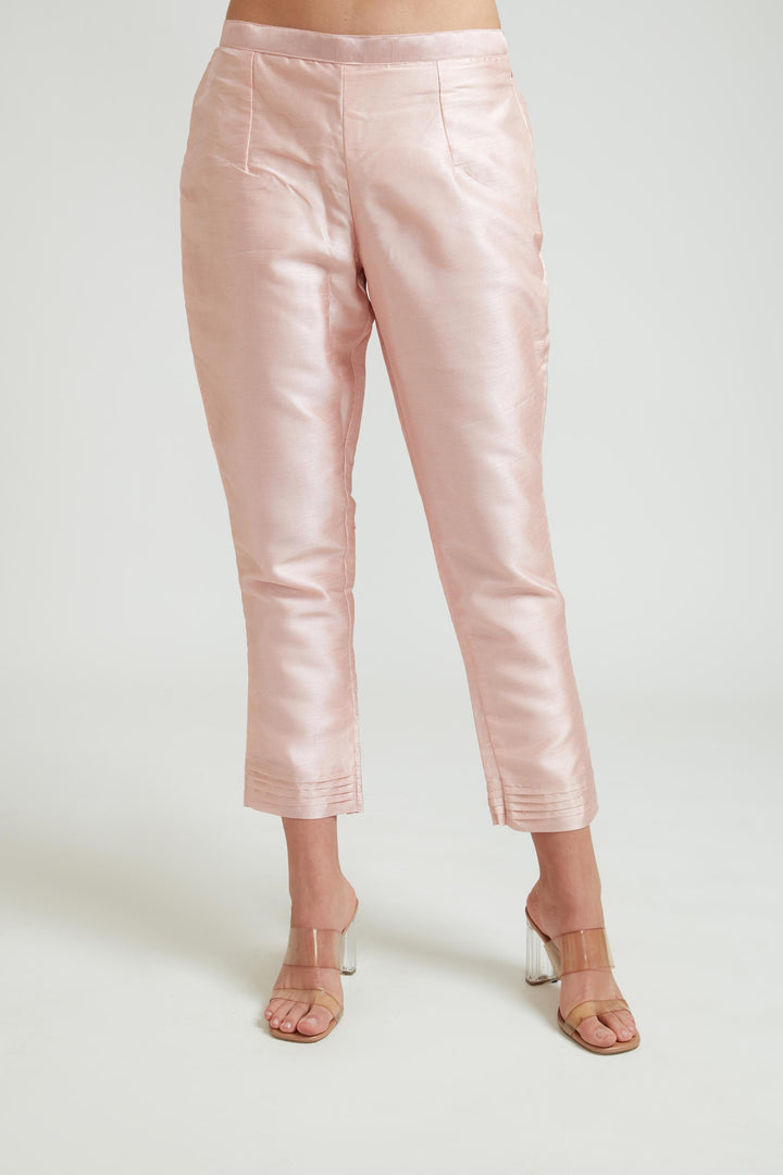 Neerus Baby Pink Color Georgette Fabric Kurta Set