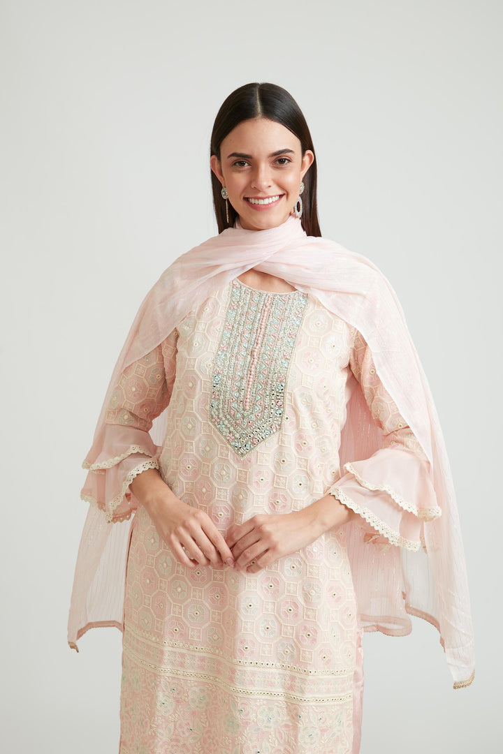 Neerus Baby Pink Color Georgette Fabric Kurta Set