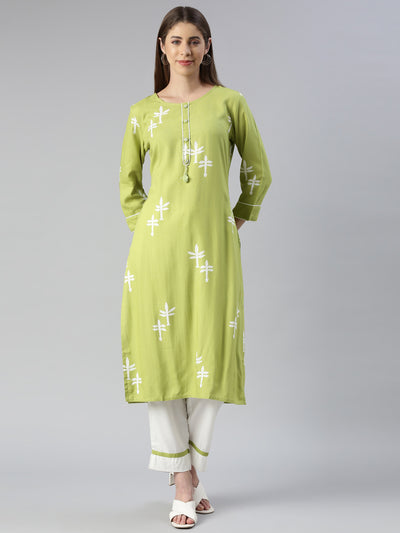 Neeru's Women Green Printed Calf Length Kurta And Trousers