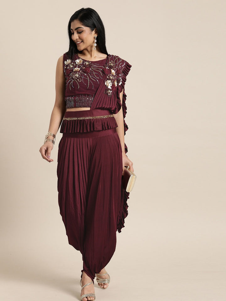 Neerus Maroon Solid Ready To Wear Saree With Blouse