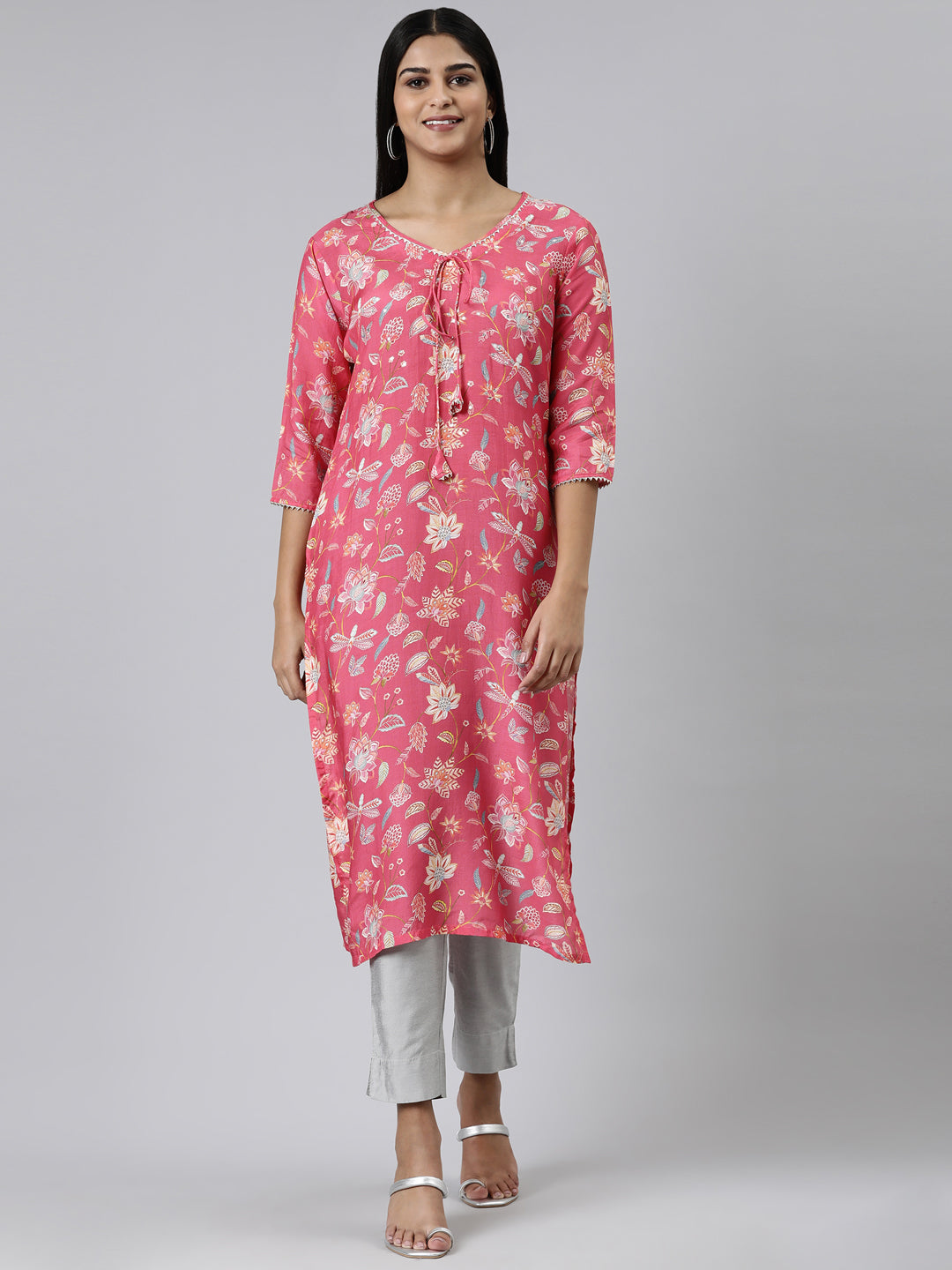 Neeru's Maroon Straight Printed Cotton Kurtas