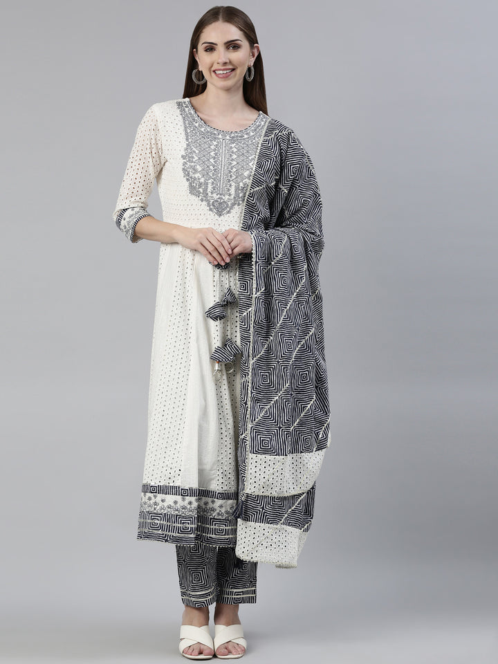 Neerus White Regular Knee Length Printed Kurta Printed Trousers With Dupatta
