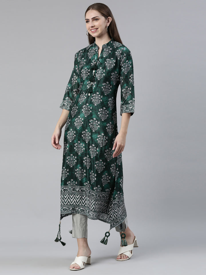 Neerus Green Curved Regular Crepe Kurtas