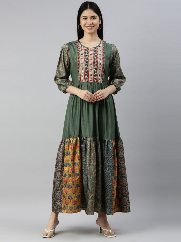 Neerus Green modal printed kurti - front view