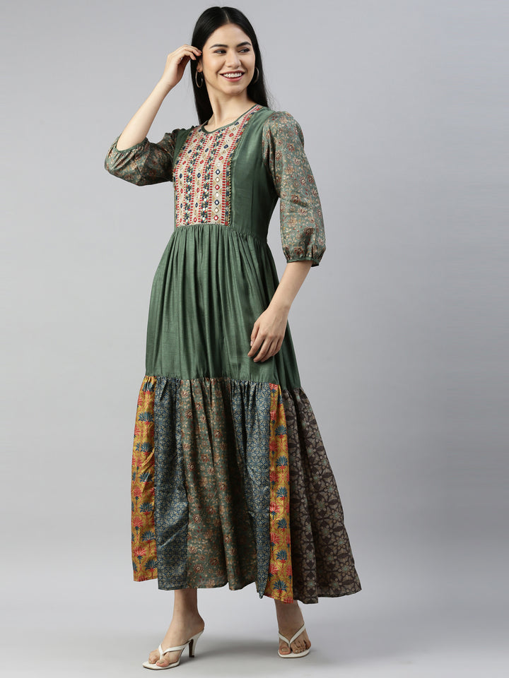 Neerus Green modal printed kurti - back view