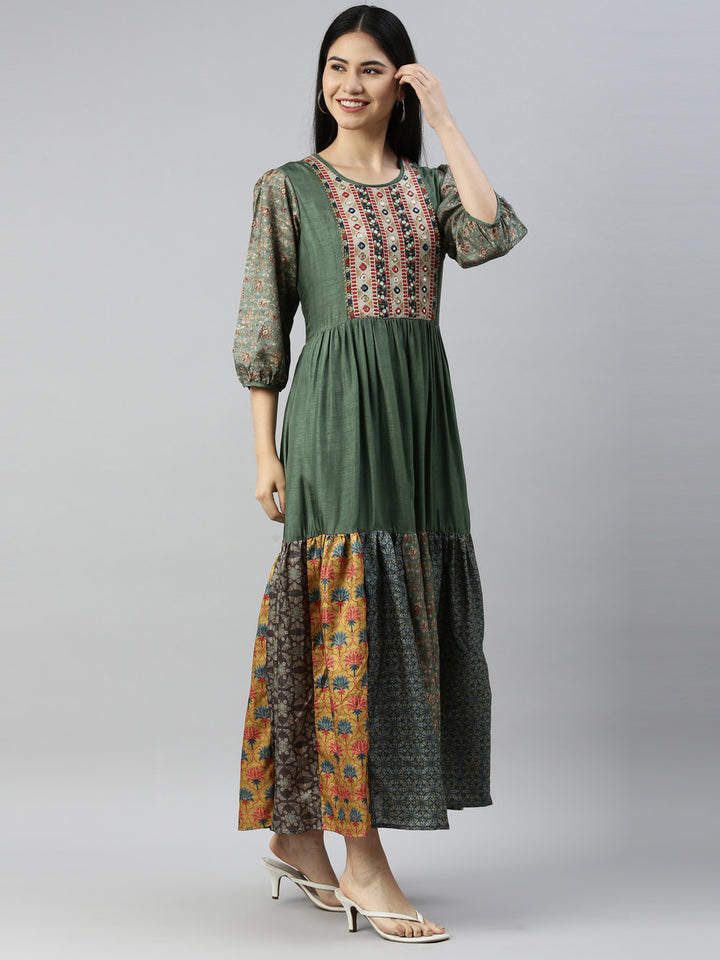 Neerus Green modal printed kurti - side view