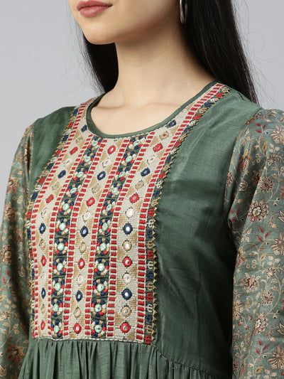 Neeru's Pista Color Model Fabric Kurta