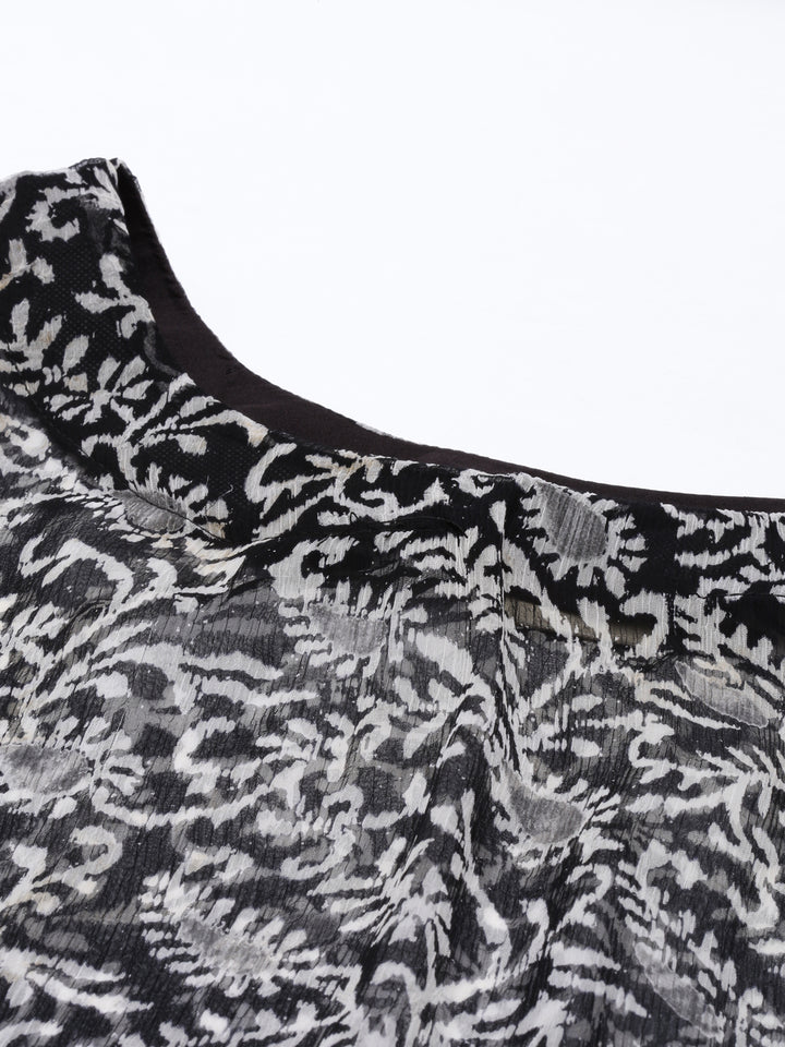 Neerus Black Color Georgette Fabric Kurta