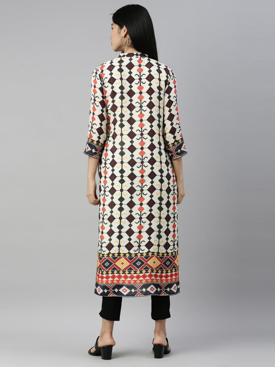 Neerus Beige satin solid kurta - detail view 2