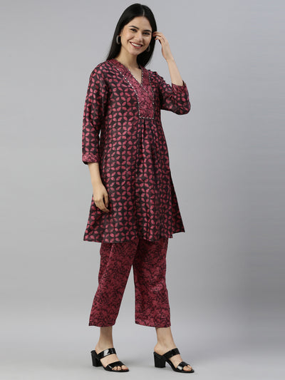 Neeru'S MAGENTA Color MODEL Fabric Suit Set