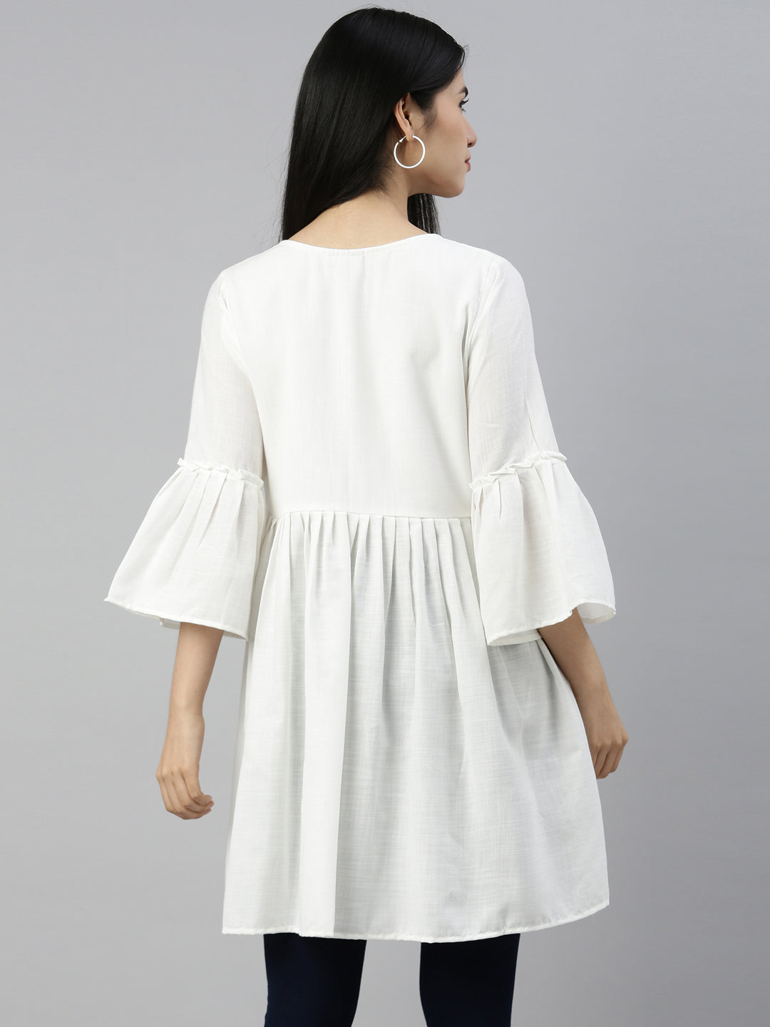 Neerus White Color Cotton Fabric Kurta