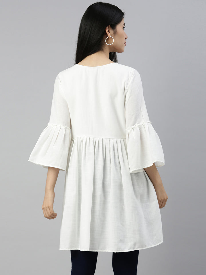 Neerus White Color Cotton Fabric Kurta