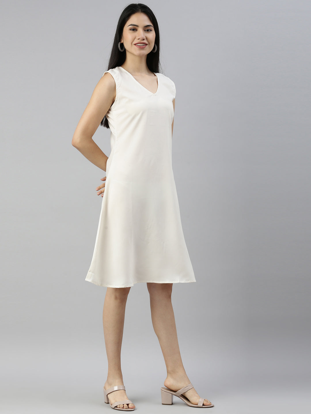 Neerus Multi satin printed kaftan kurti - side view
