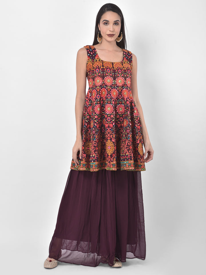 Neerus Maroon embroidered kurta set with skirt and dupatta - detail view 5