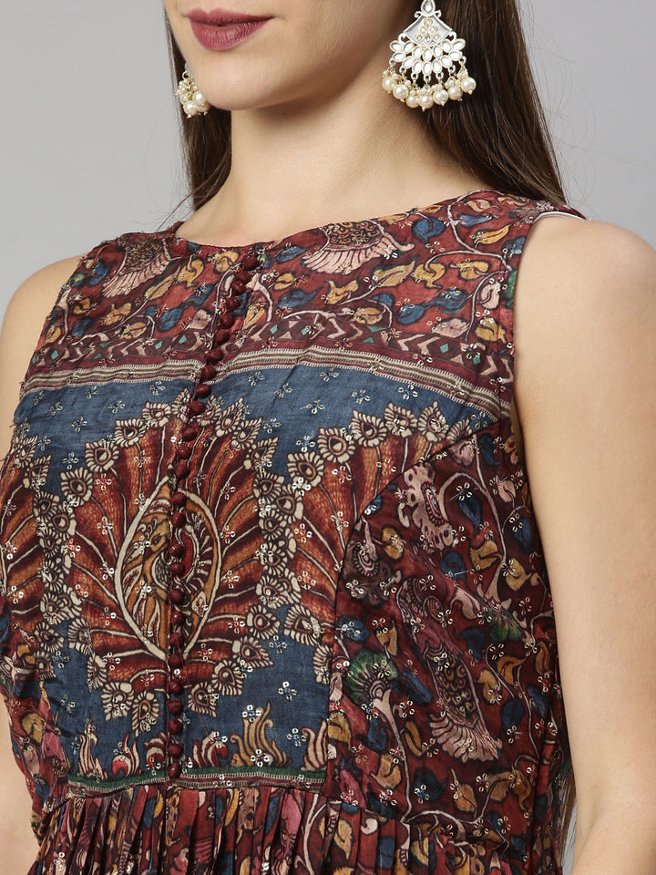 Neerus Maroon silk gown - detail view 4