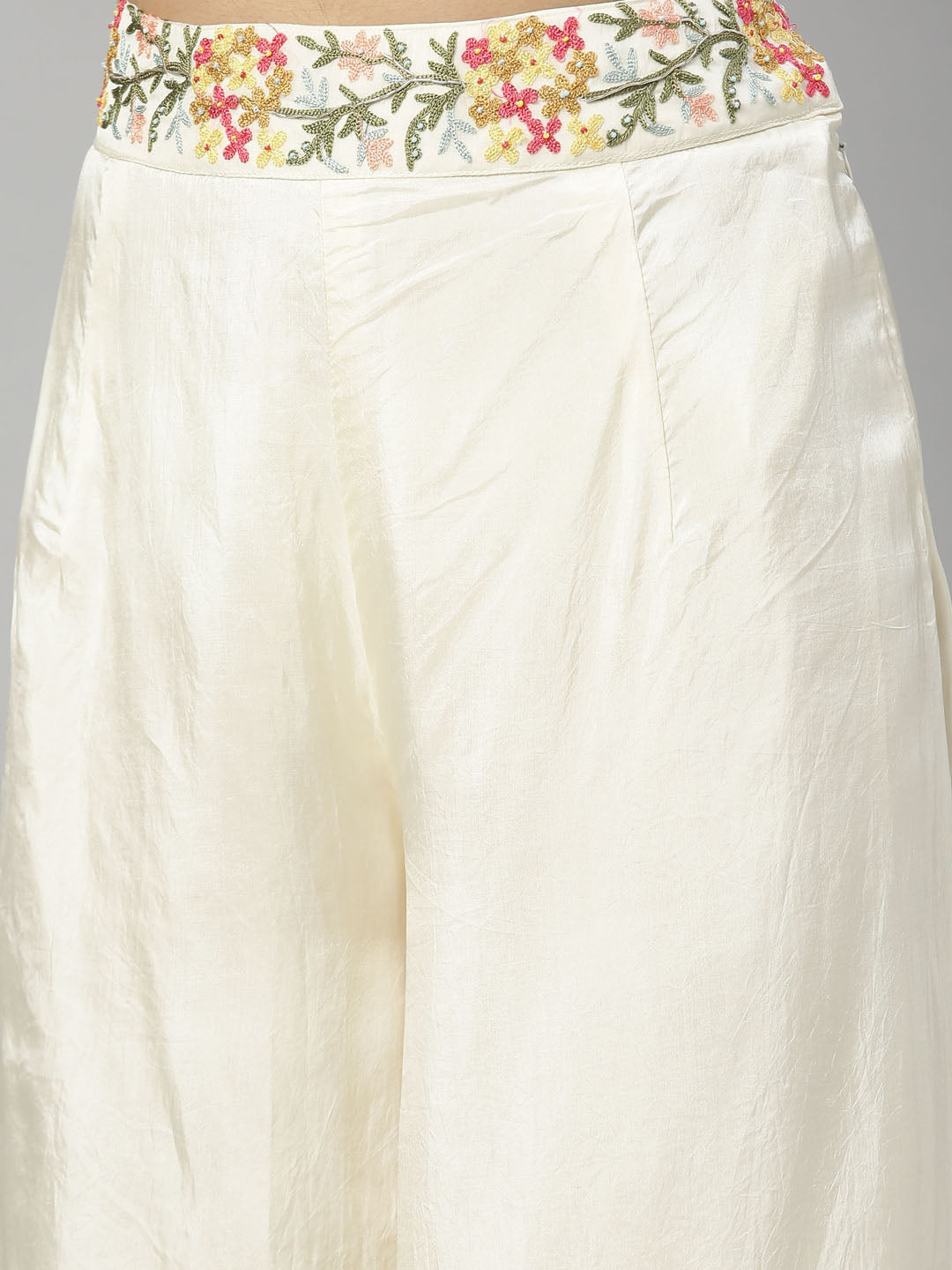 Neerus Beige crepe solid co-ord set - detail view 7