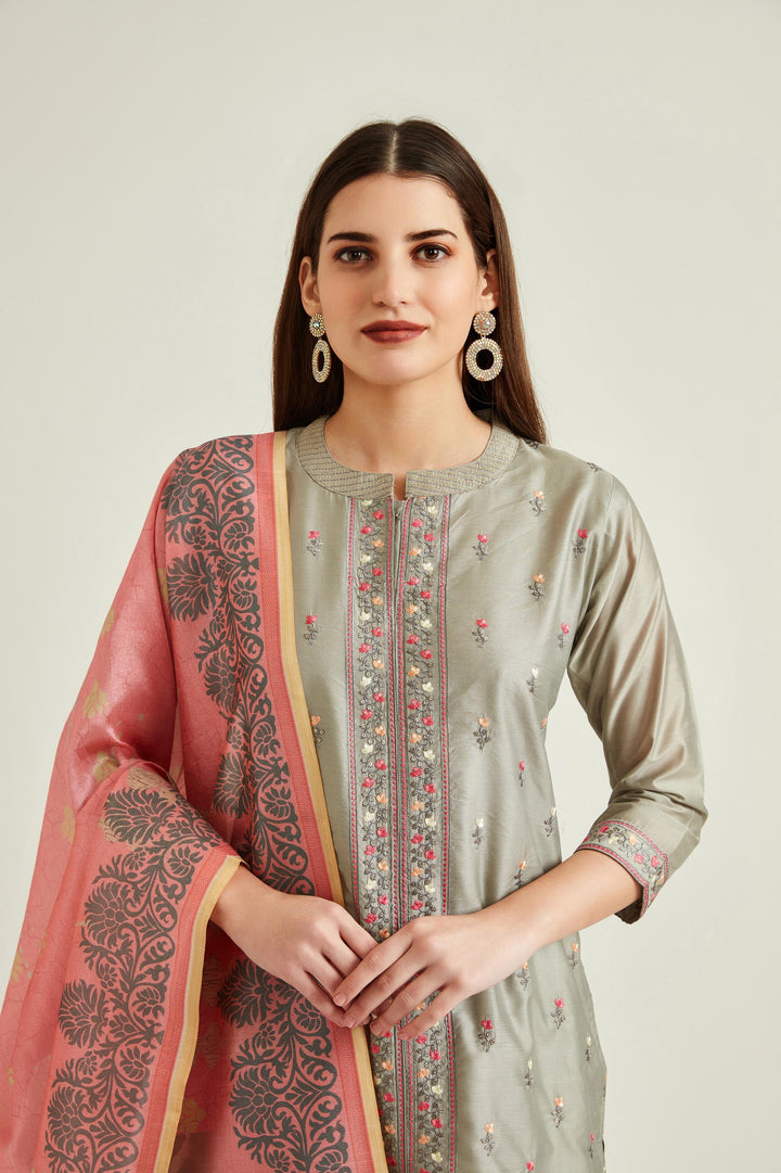 Neerus Grey Chanderi embroidered kurta set - side view
