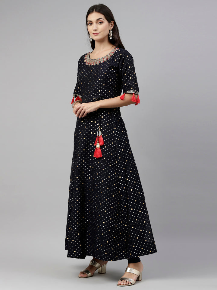 Neerus Blue Chanderi Embroidered Anarkali Suit Set - detail view 3