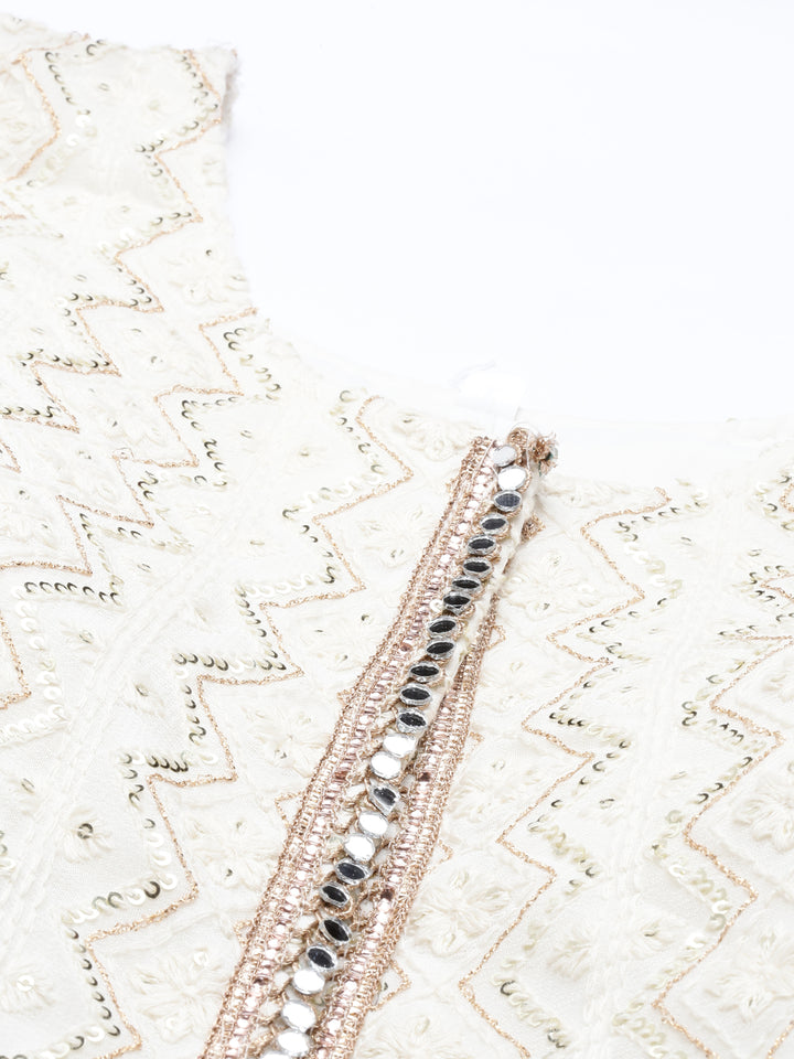 Neerus White georgette embroidered kurta set - back view