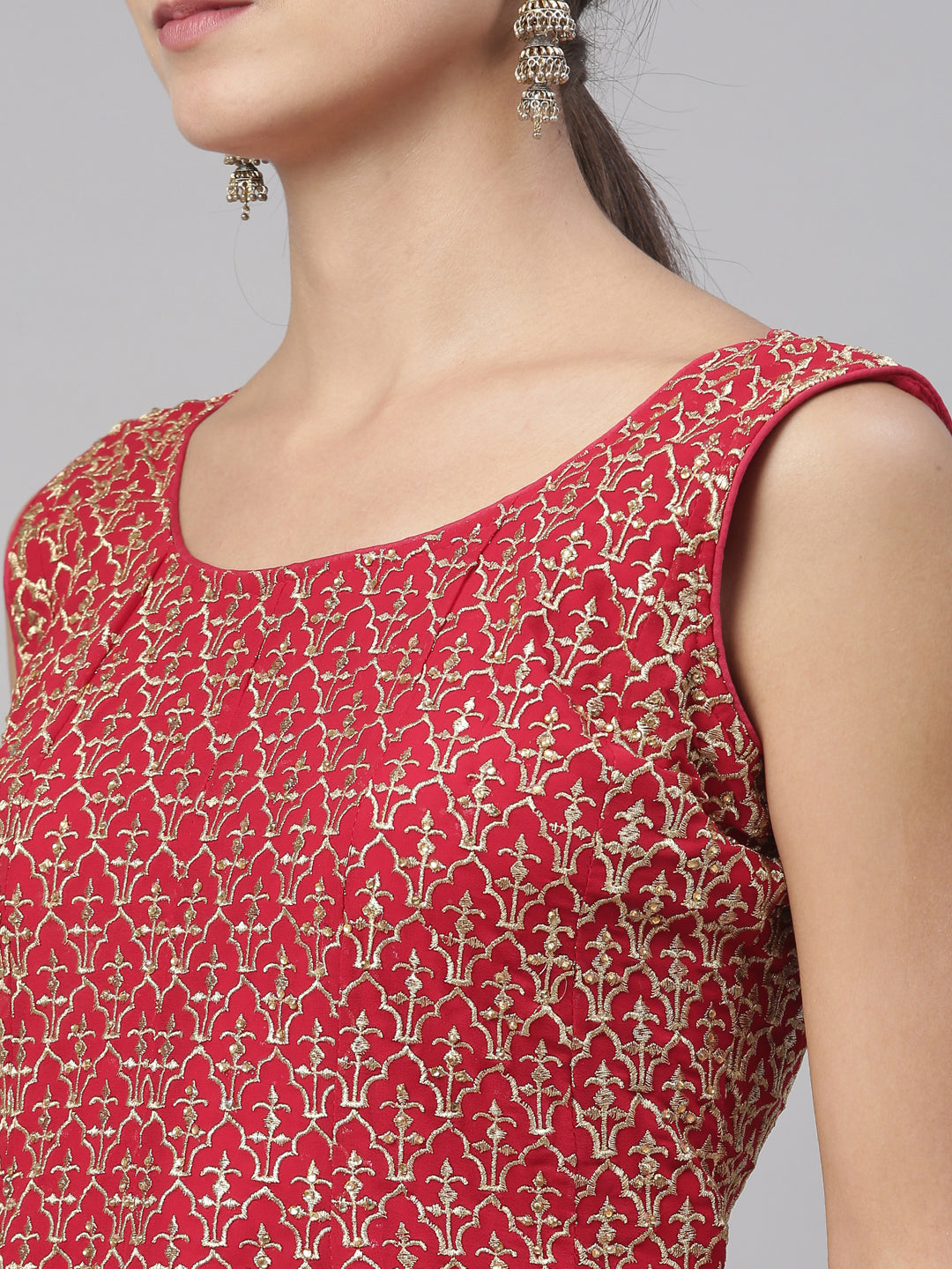 Neerus Pink georgette printed kurta set - back view
