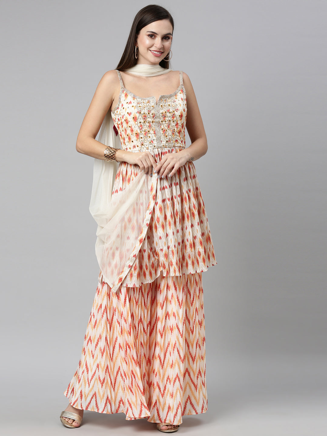 Neeru'S PRINTED color, Jute Silk fabric Kurta Sets With Dupatta