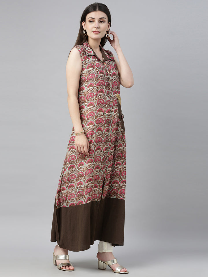 Neerus Brown printed A-line kurta - detail view 2