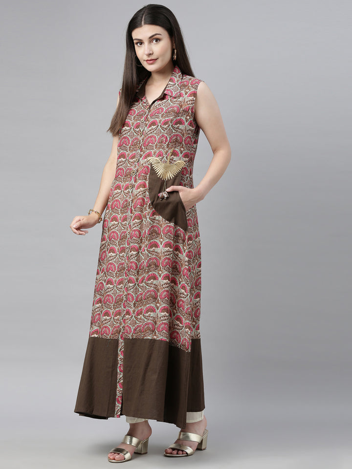 Neerus Brown printed A-line kurta - detail view 4